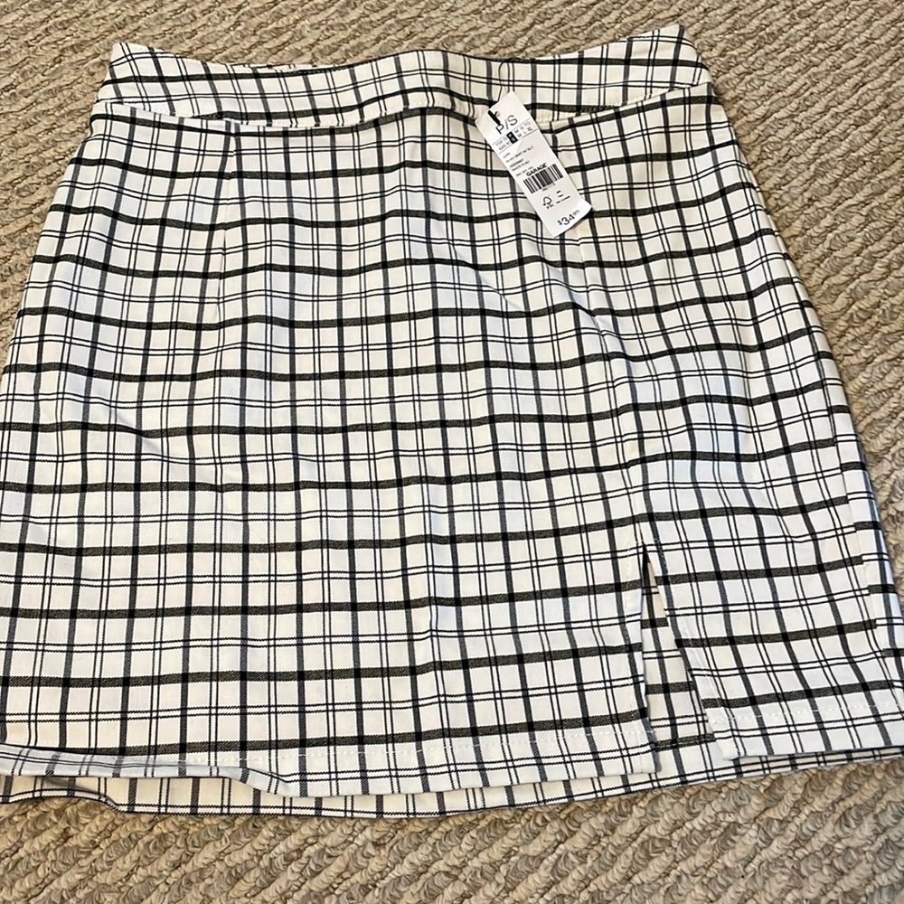 GARAGE | brand new mini skirt size S